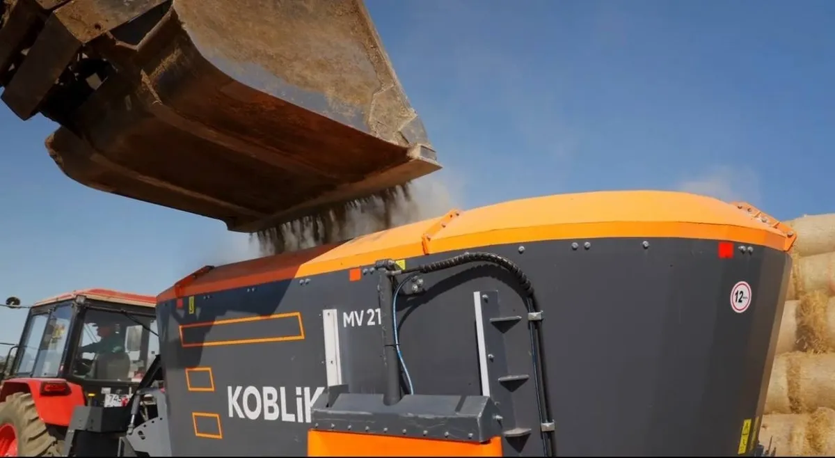 Как кормосмеситель экономит время фермы: опыт хозяйства и возможности серии KOBLiK MV